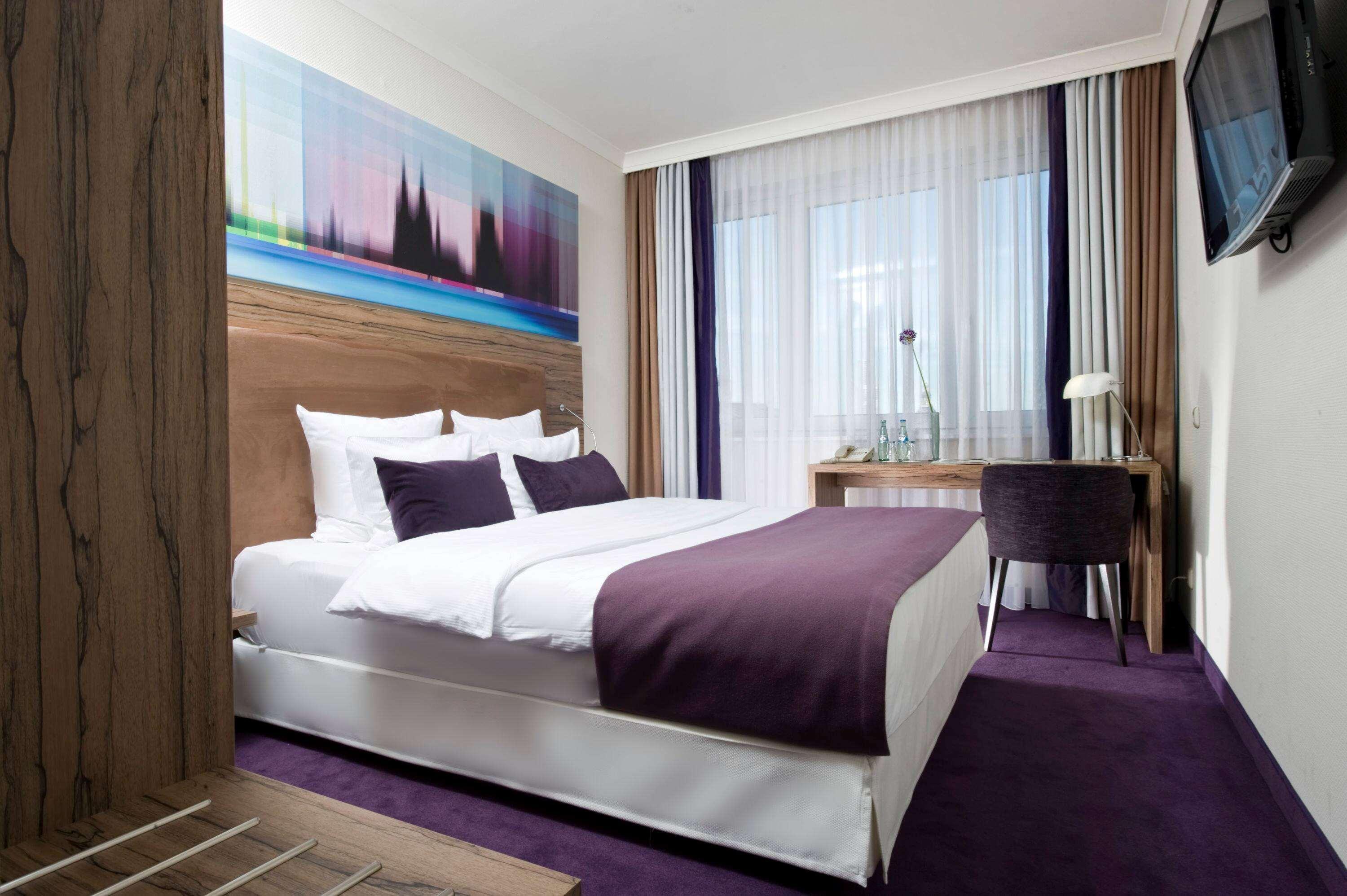 Wyndham Koeln Ξενοδοχείο Δωμάτιο φωτογραφία