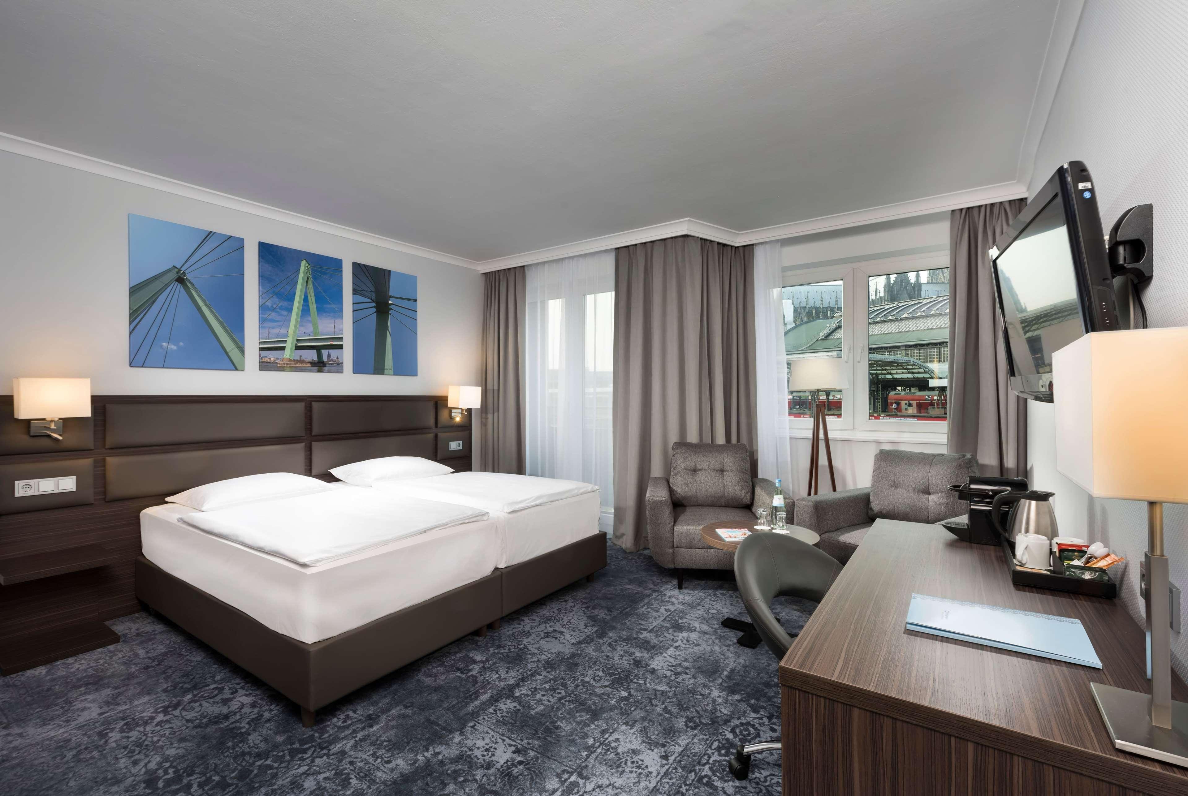 Wyndham Koeln Ξενοδοχείο Εξωτερικό φωτογραφία
