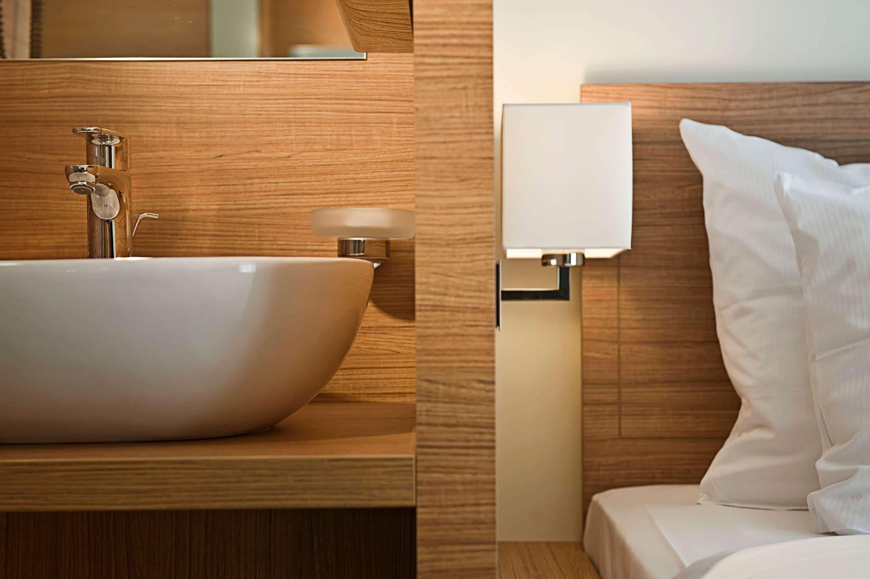 Wyndham Koeln Ξενοδοχείο Δωμάτιο φωτογραφία
