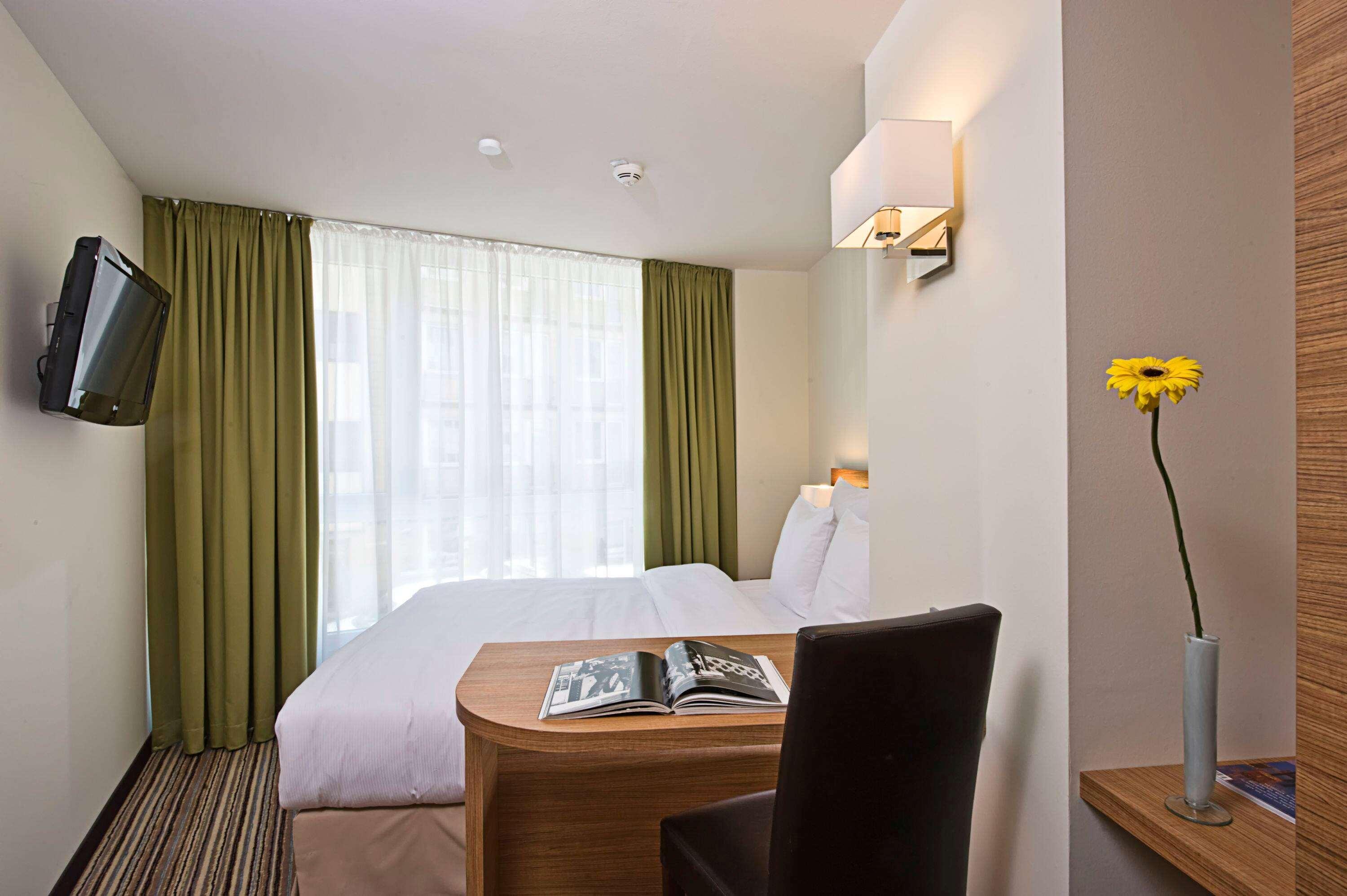 Wyndham Koeln Ξενοδοχείο Εξωτερικό φωτογραφία