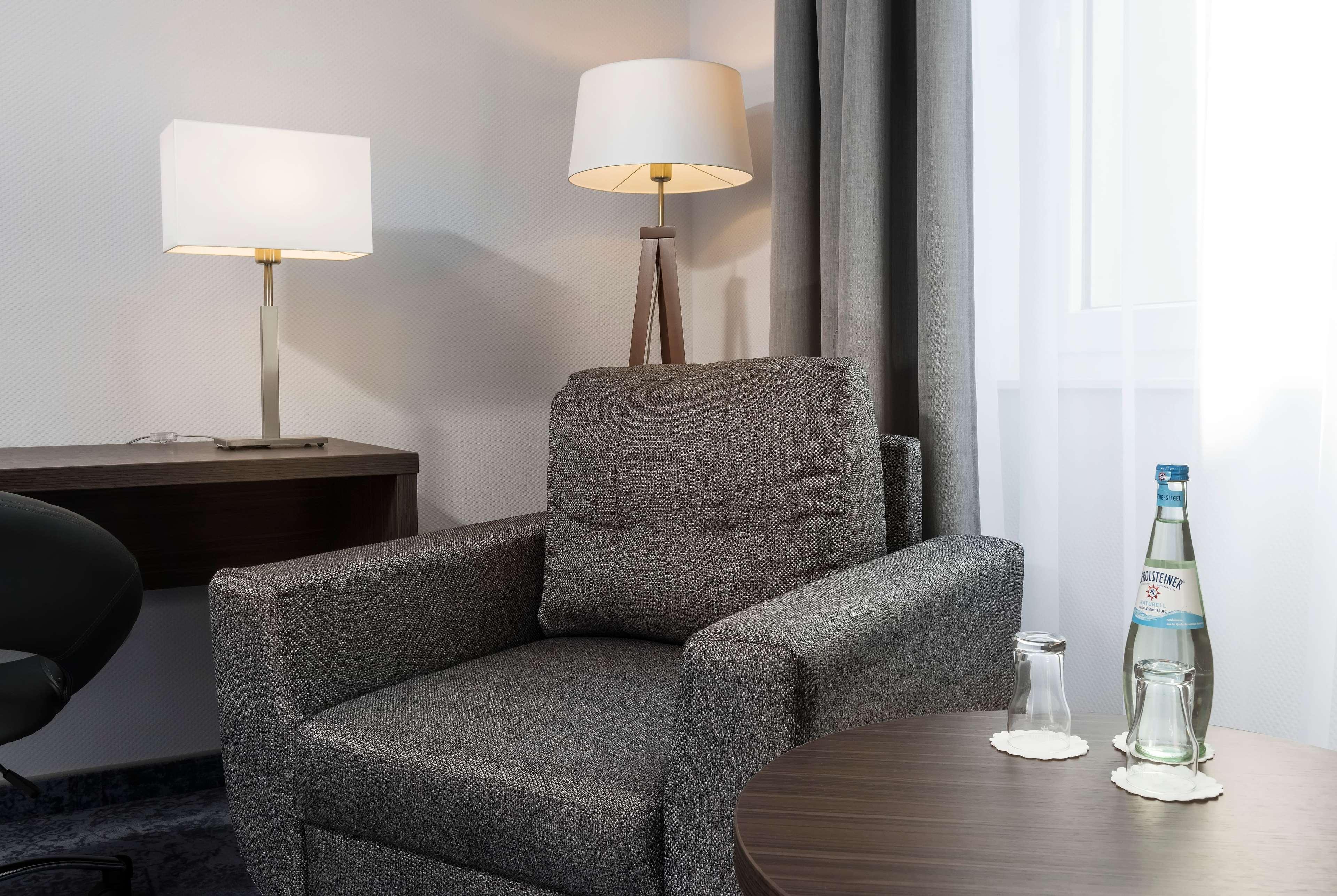 Wyndham Koeln Ξενοδοχείο Δωμάτιο φωτογραφία